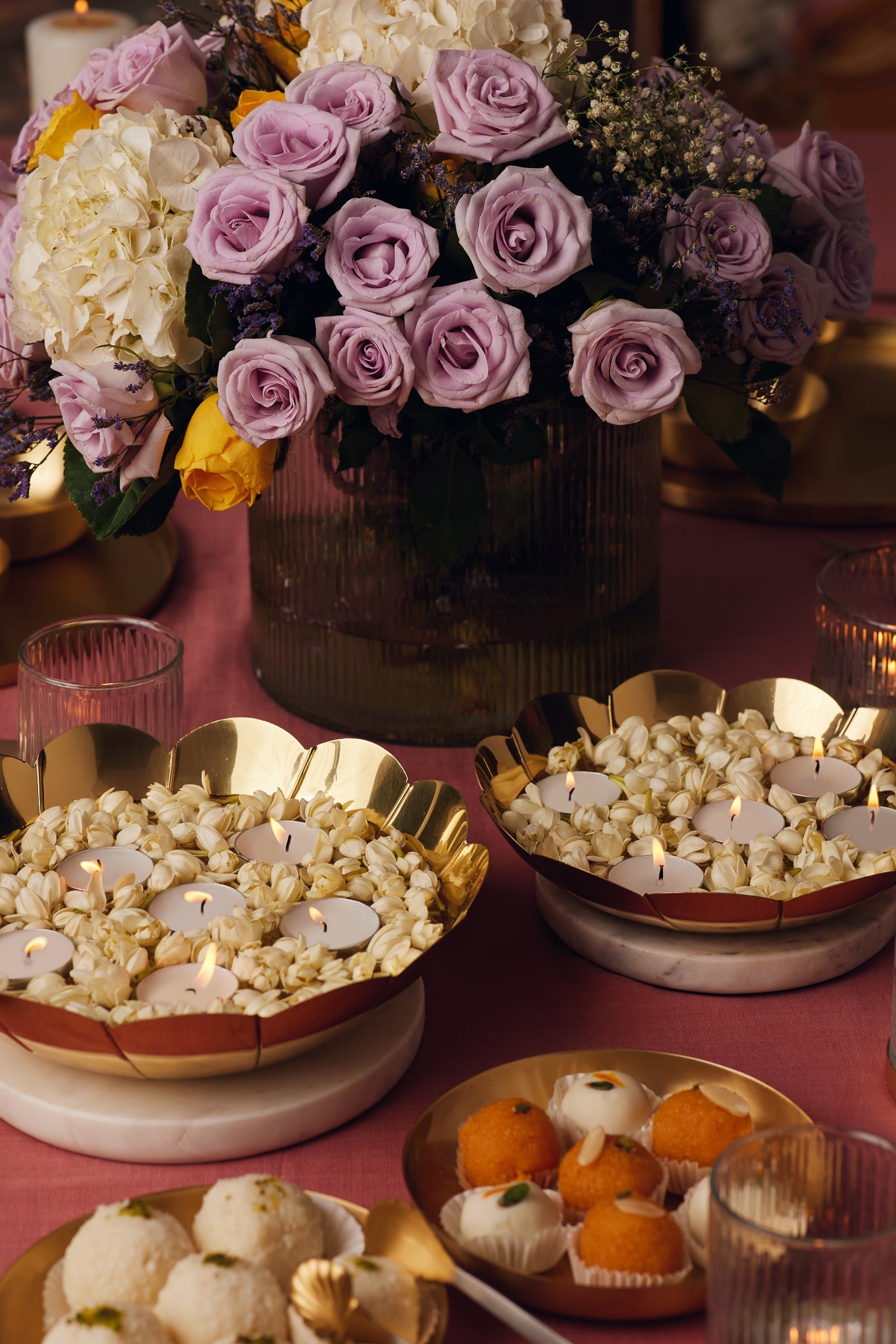 Lotus Decorative Brass Bowls, White Marble - Fleck