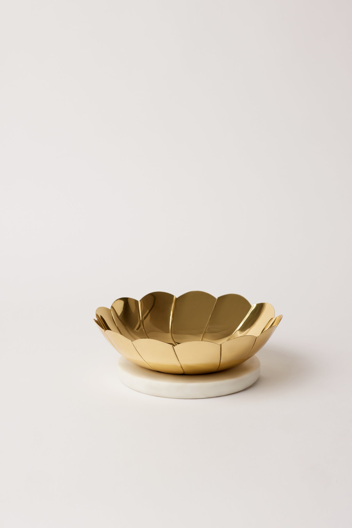 Lotus Decorative Brass Bowls, White Marble - Fleck