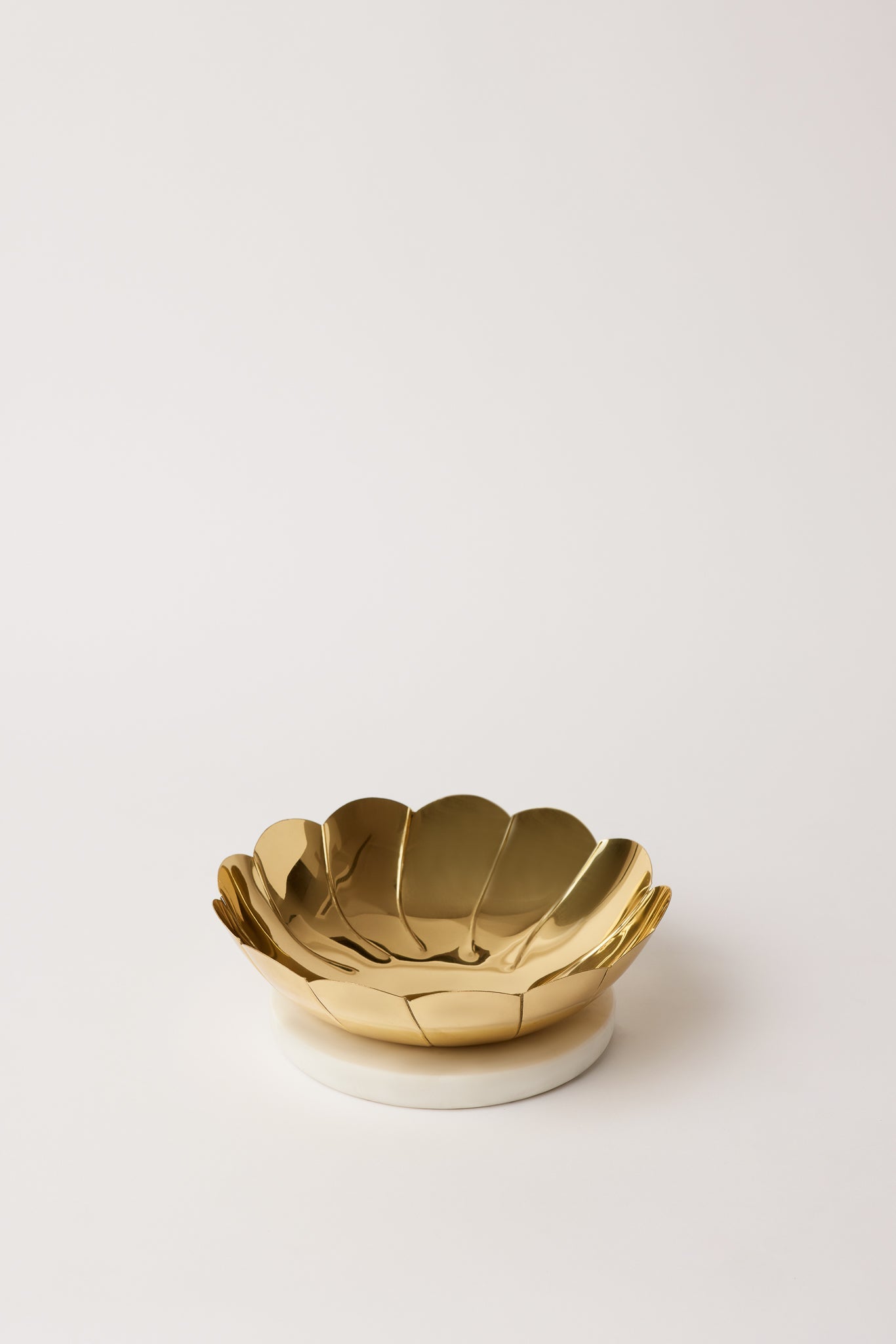 Lotus Decorative Brass Bowls, White Marble - Fleck