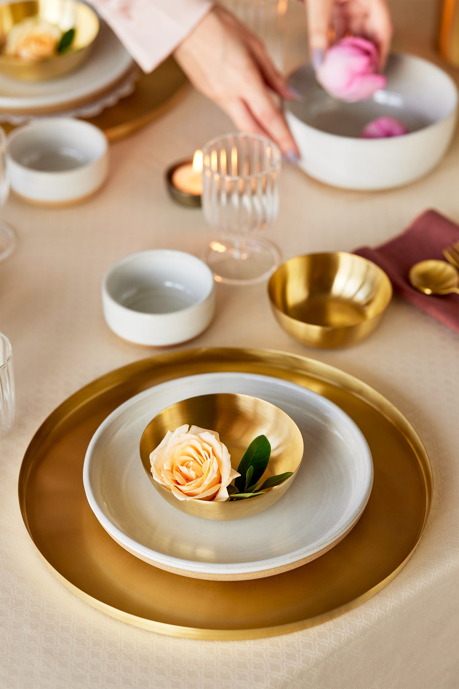 Fleck Brass and ceramic dinnerware