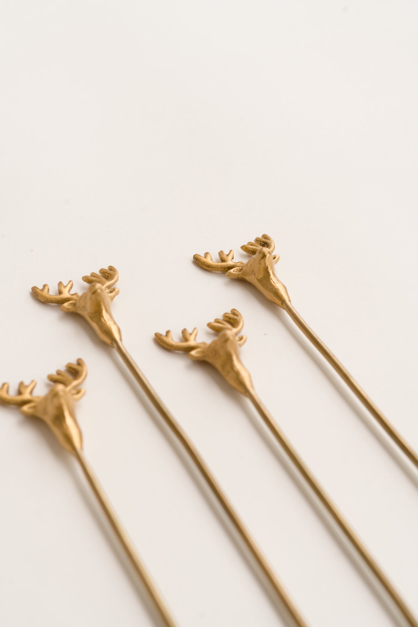 Fleck Large Deer Drink Stirrers, Close up